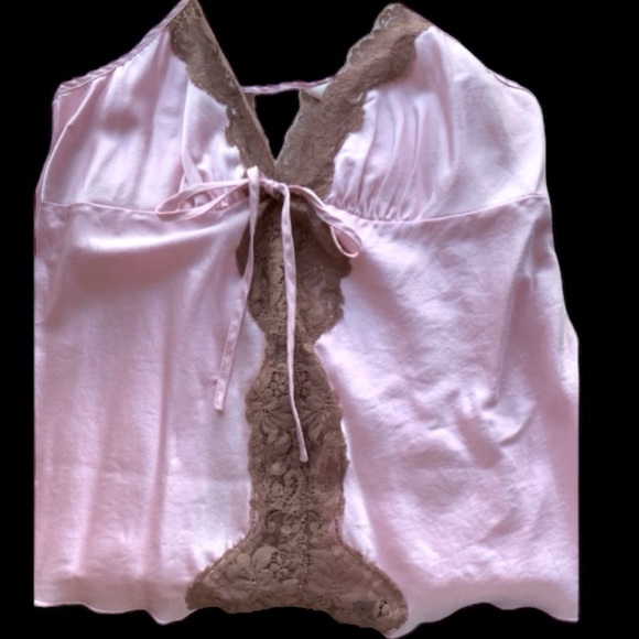 Rare Victoria’s Secret Pink Silk and. Lace Camisole - Picture 5 of 10